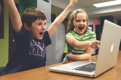 Geld verdienen mit Online Spielen original